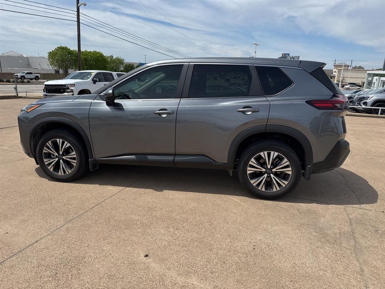 Nissan Rogue FWD SV *Ltd Avail* 2023