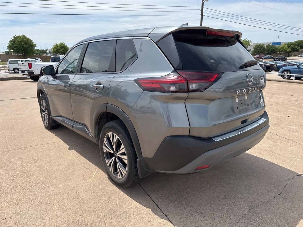Nissan Rogue FWD SV *Ltd Avail* 2023