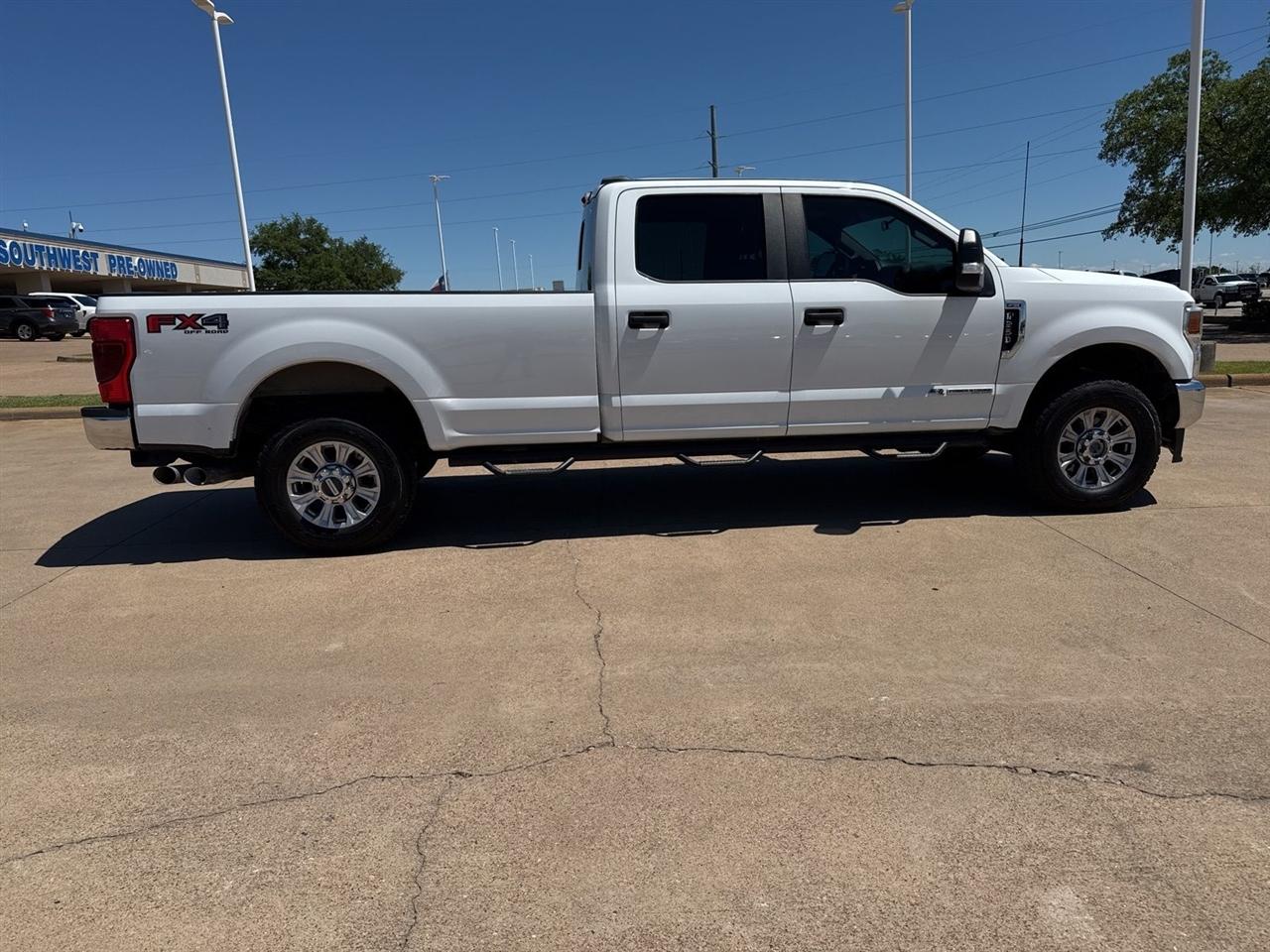 Ford Super Duty F-250 SRW King Ranch 4WD Crew Cab 8' Box 2022