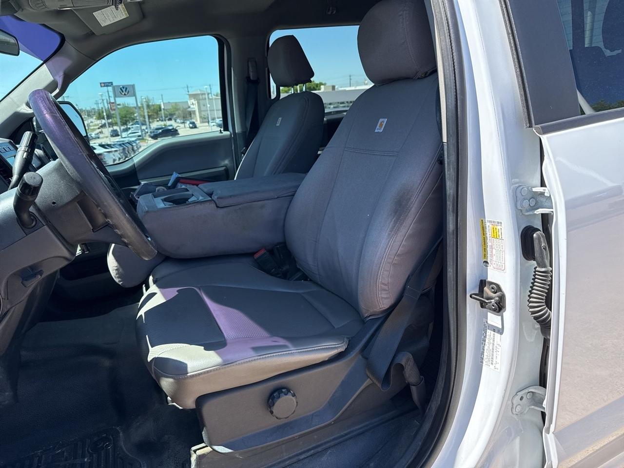 Ford Super Duty F-250 SRW King Ranch 4WD Crew Cab 8' Box 2022