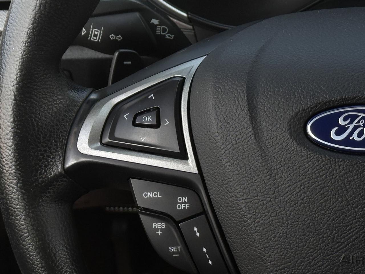 Ford Fusion SE FWD 2019