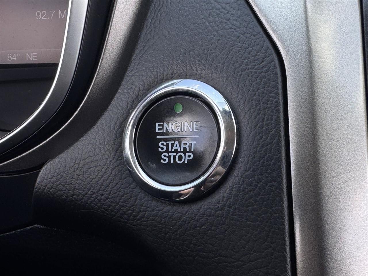 Ford Fusion SE FWD 2019