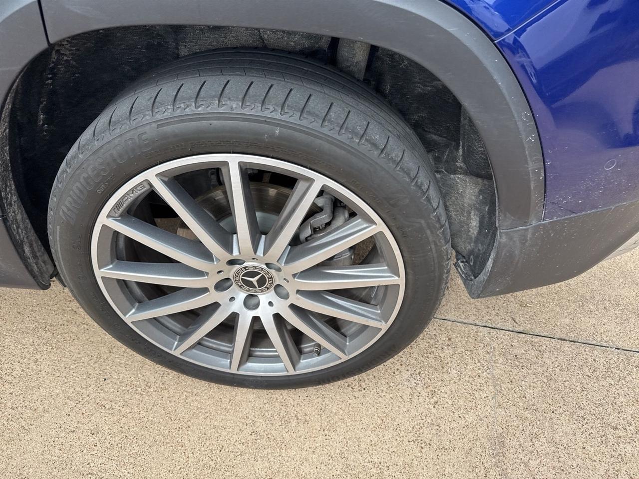 Mercedes-Benz GLB GLB 250 SUV 2021