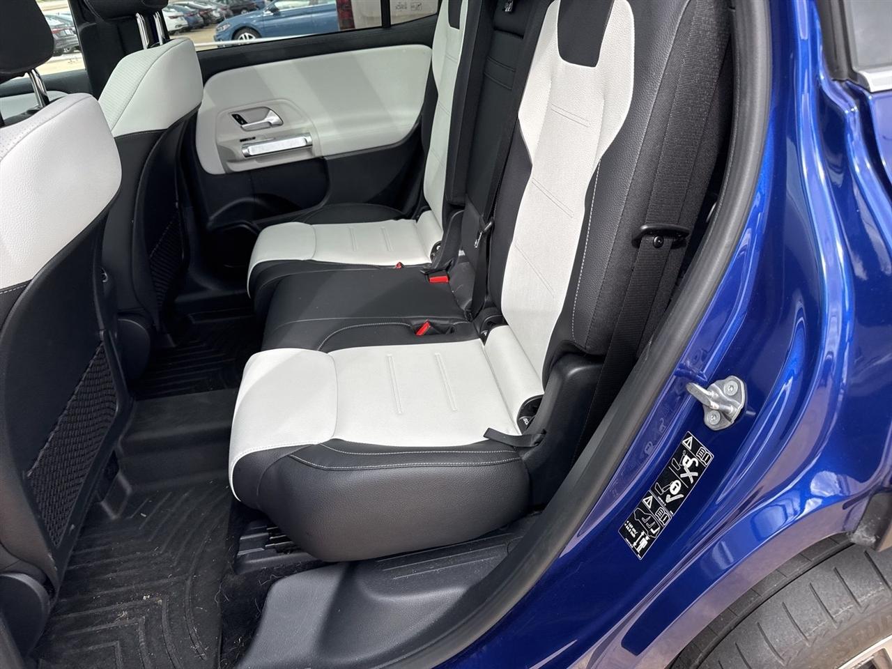 Mercedes-Benz GLB GLB 250 SUV 2021