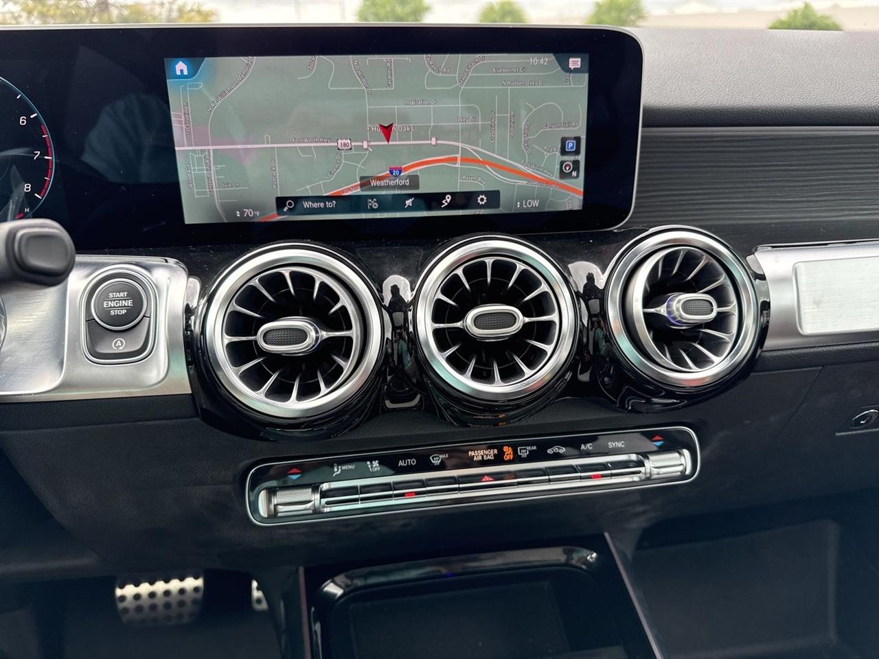 Mercedes-Benz GLB GLB 250 SUV 2021