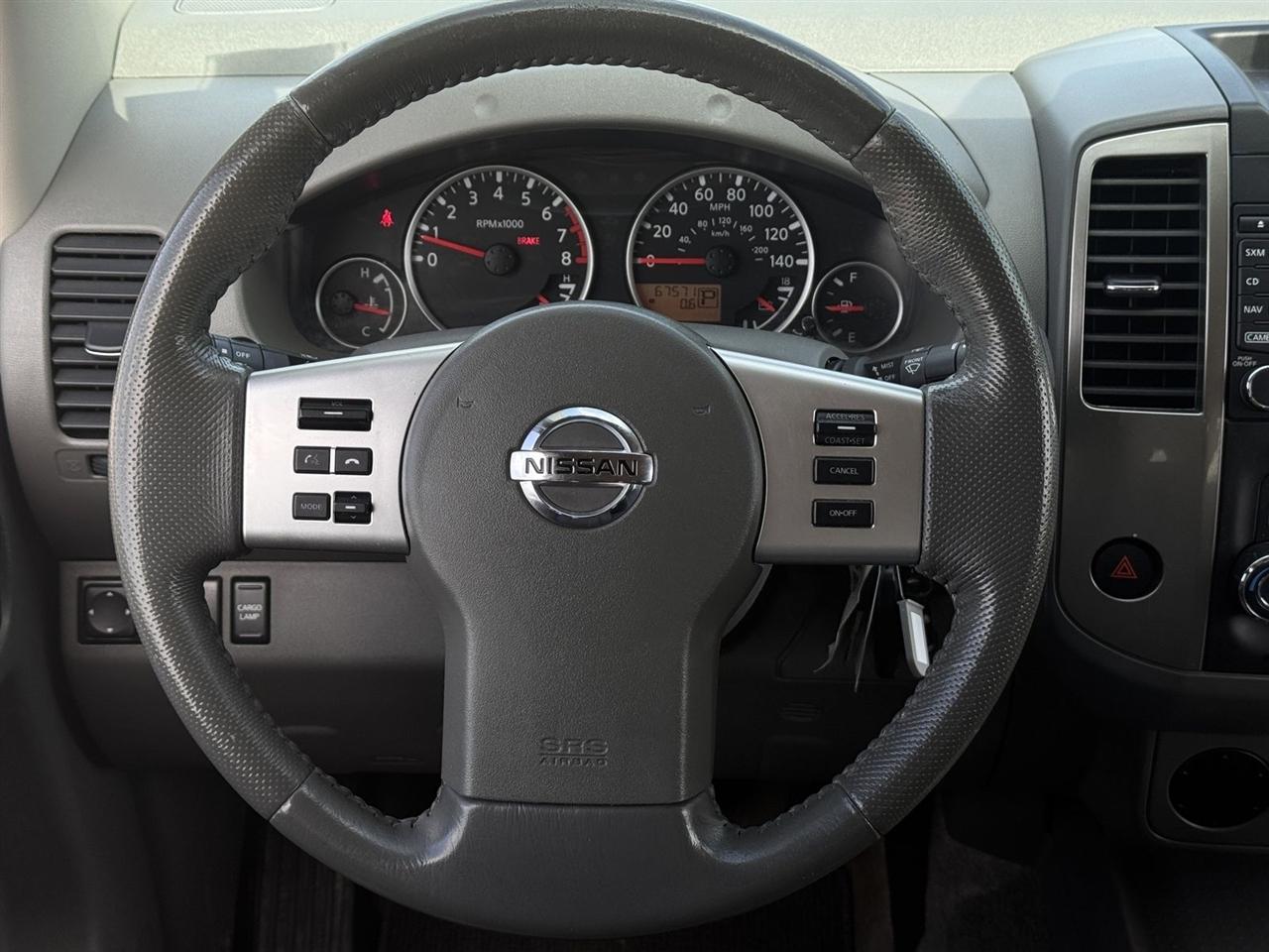 Nissan Frontier 2WD Crew Cab SWB Auto SL *Ltd Avail* 2016