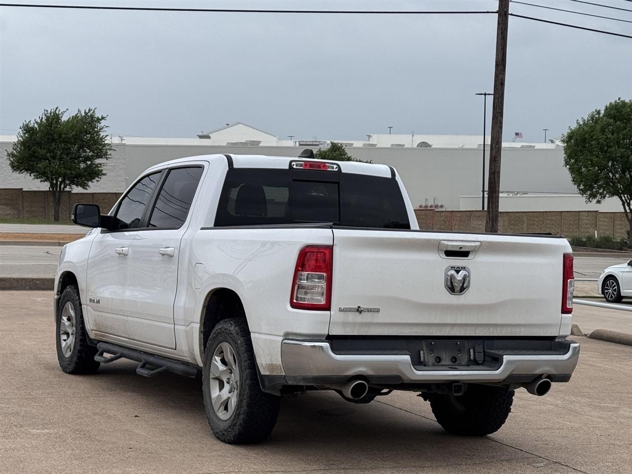 RAM 1500 Lone Star 4x2 Crew Cab 5'7" Box 2022