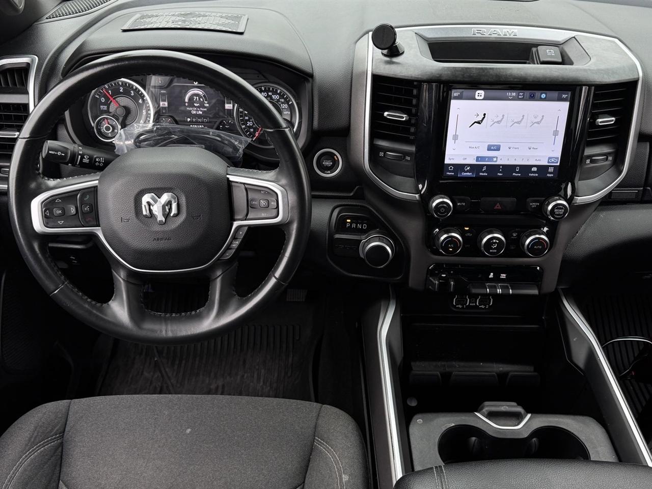 RAM 1500 Lone Star 4x2 Crew Cab 5'7" Box 2022