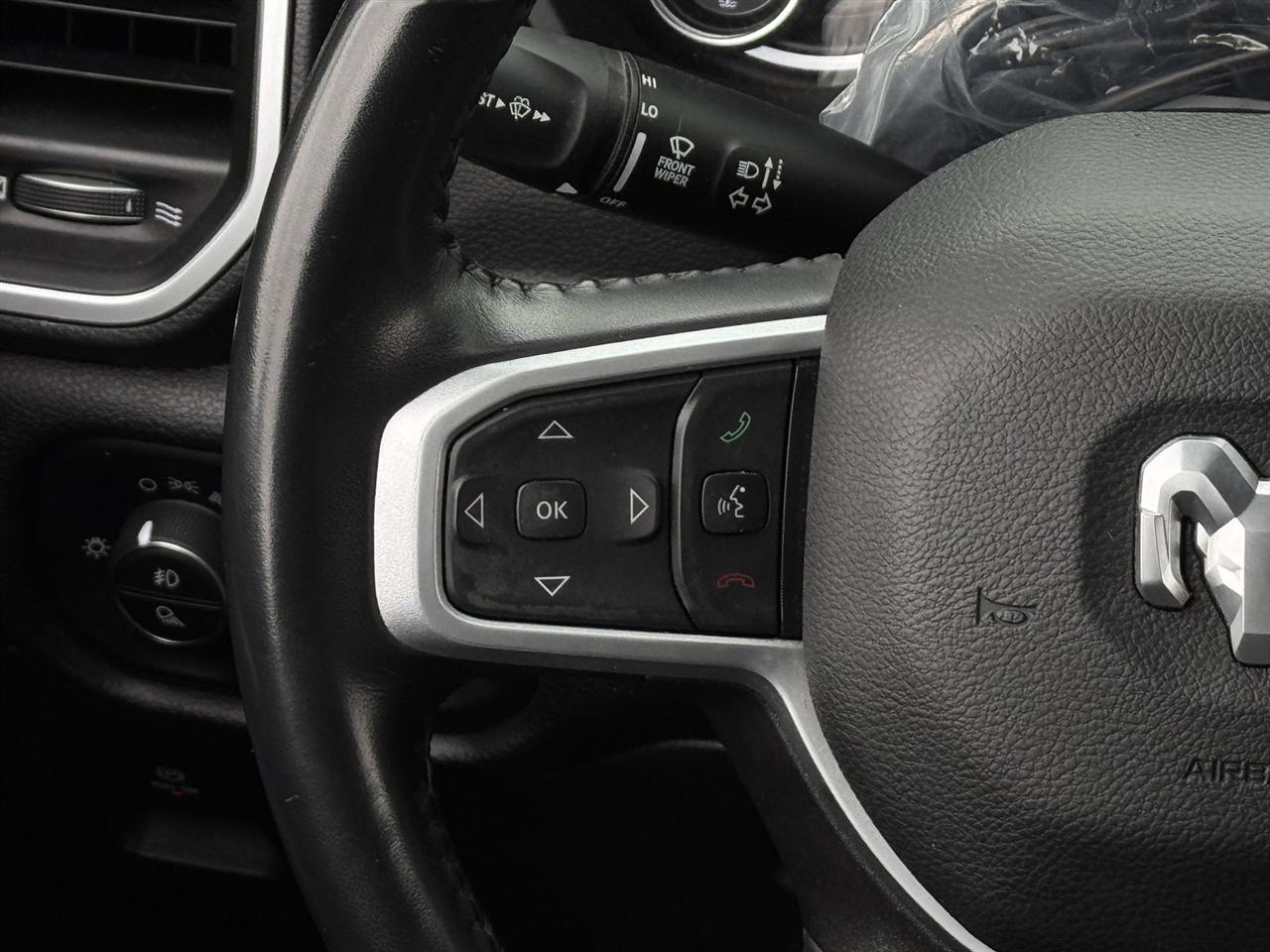 RAM 1500 Lone Star 4x2 Crew Cab 5'7" Box 2022