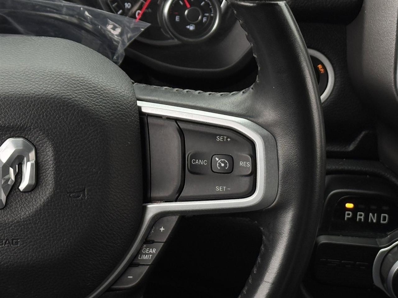 RAM 1500 Lone Star 4x2 Crew Cab 5'7" Box 2022