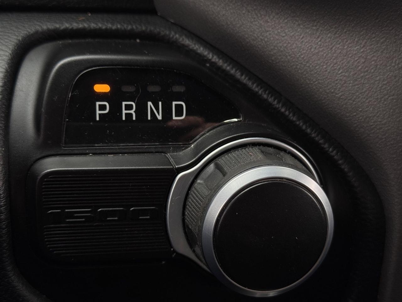 RAM 1500 Lone Star 4x2 Crew Cab 5'7" Box 2022