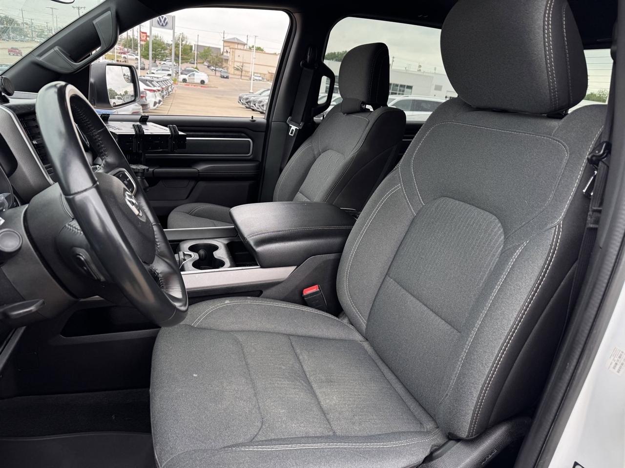 RAM 1500 Lone Star 4x2 Crew Cab 5'7" Box 2022