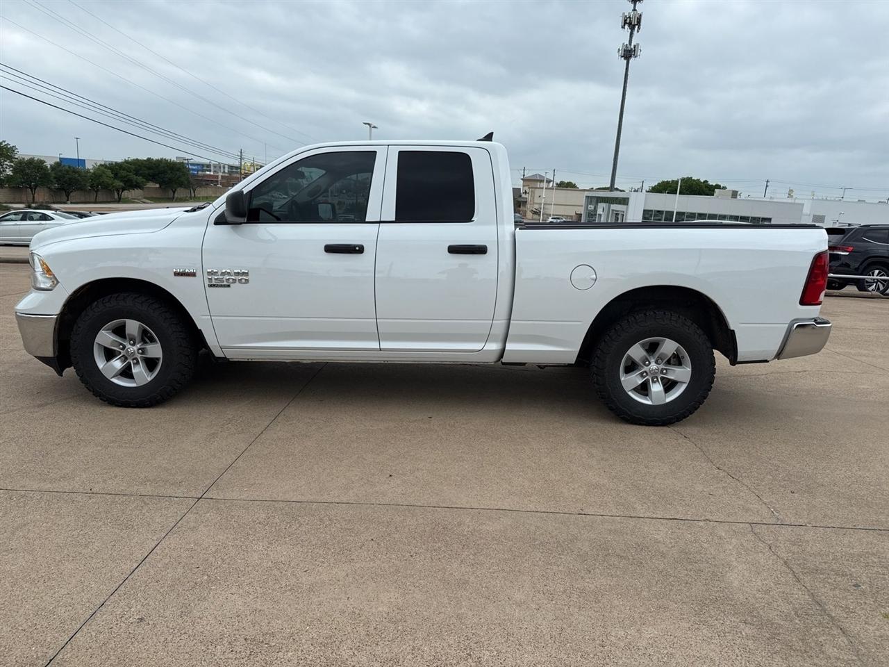 RAM 1500 Classic Tradesman 4x2 Quad Cab 6'4" Box 2024