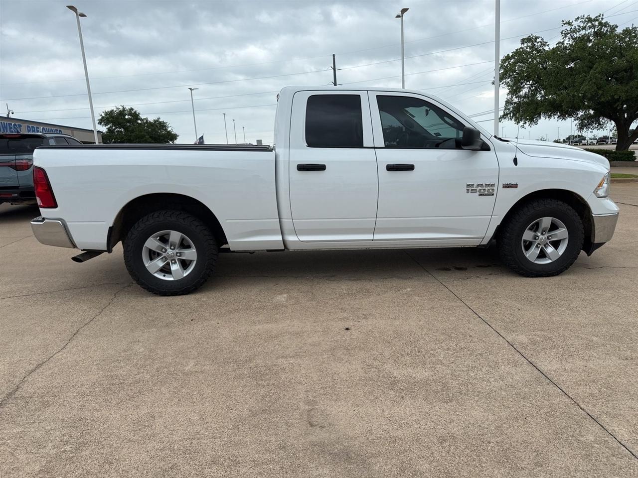 RAM 1500 Classic Tradesman 4x2 Quad Cab 6'4" Box 2024