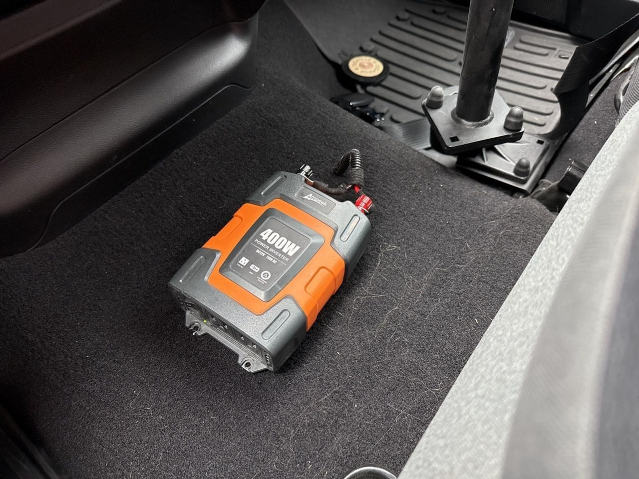 RAM 1500 Classic Tradesman 4x2 Quad Cab 6'4" Box 2024