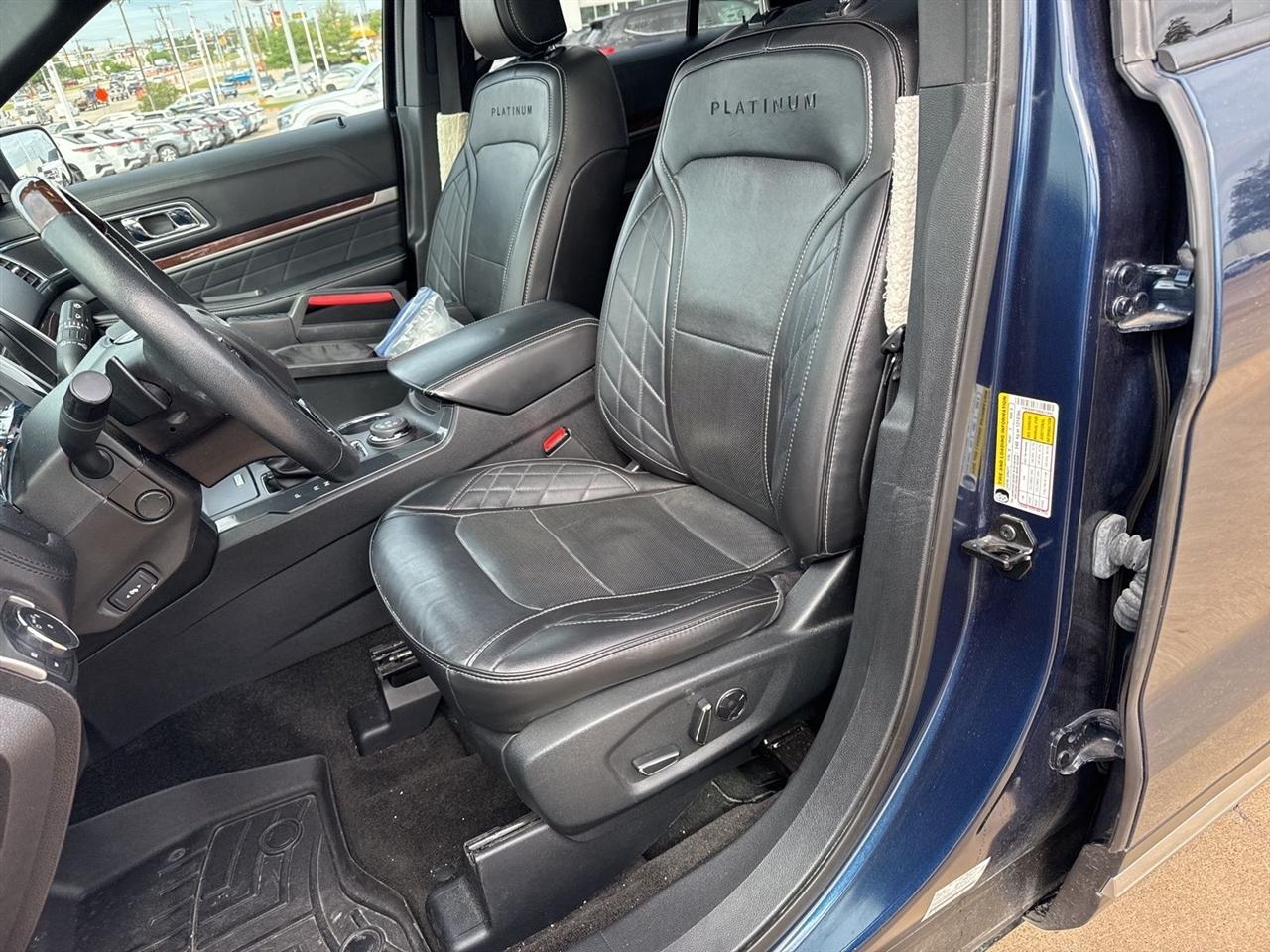 Ford Explorer Platinum 4WD 2017