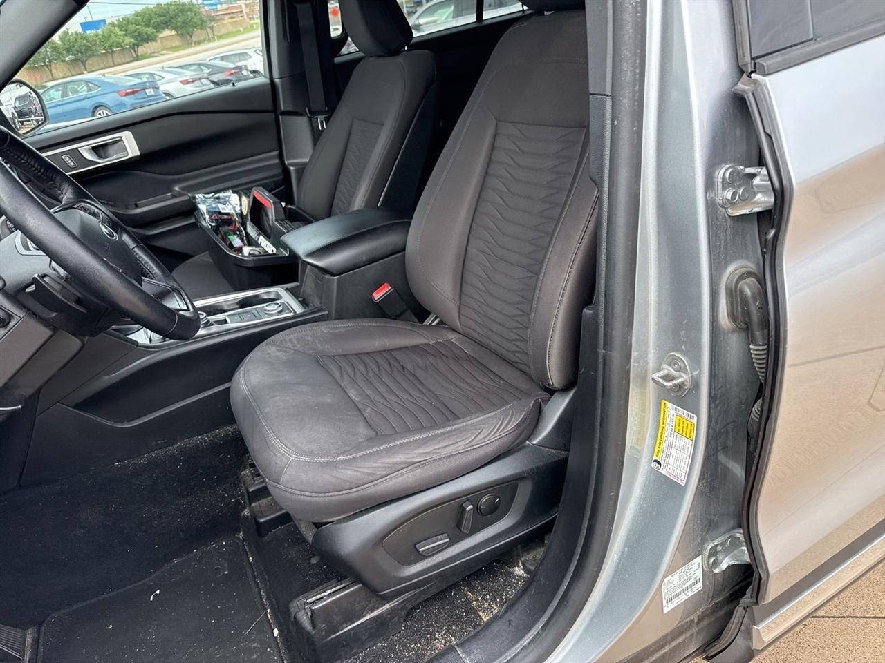 Ford Explorer XLT 4WD 2020