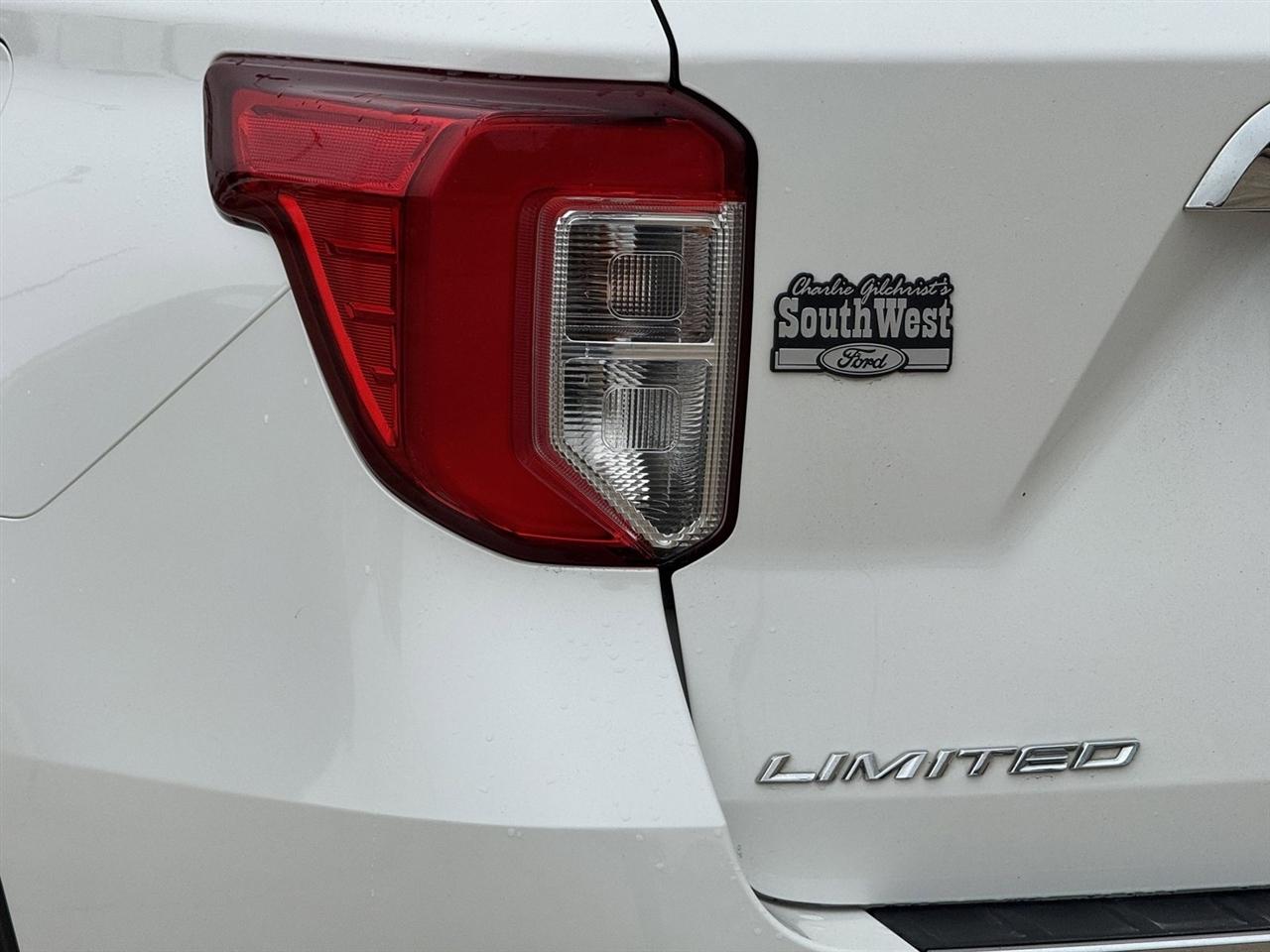 Ford Explorer Limited RWD 2022