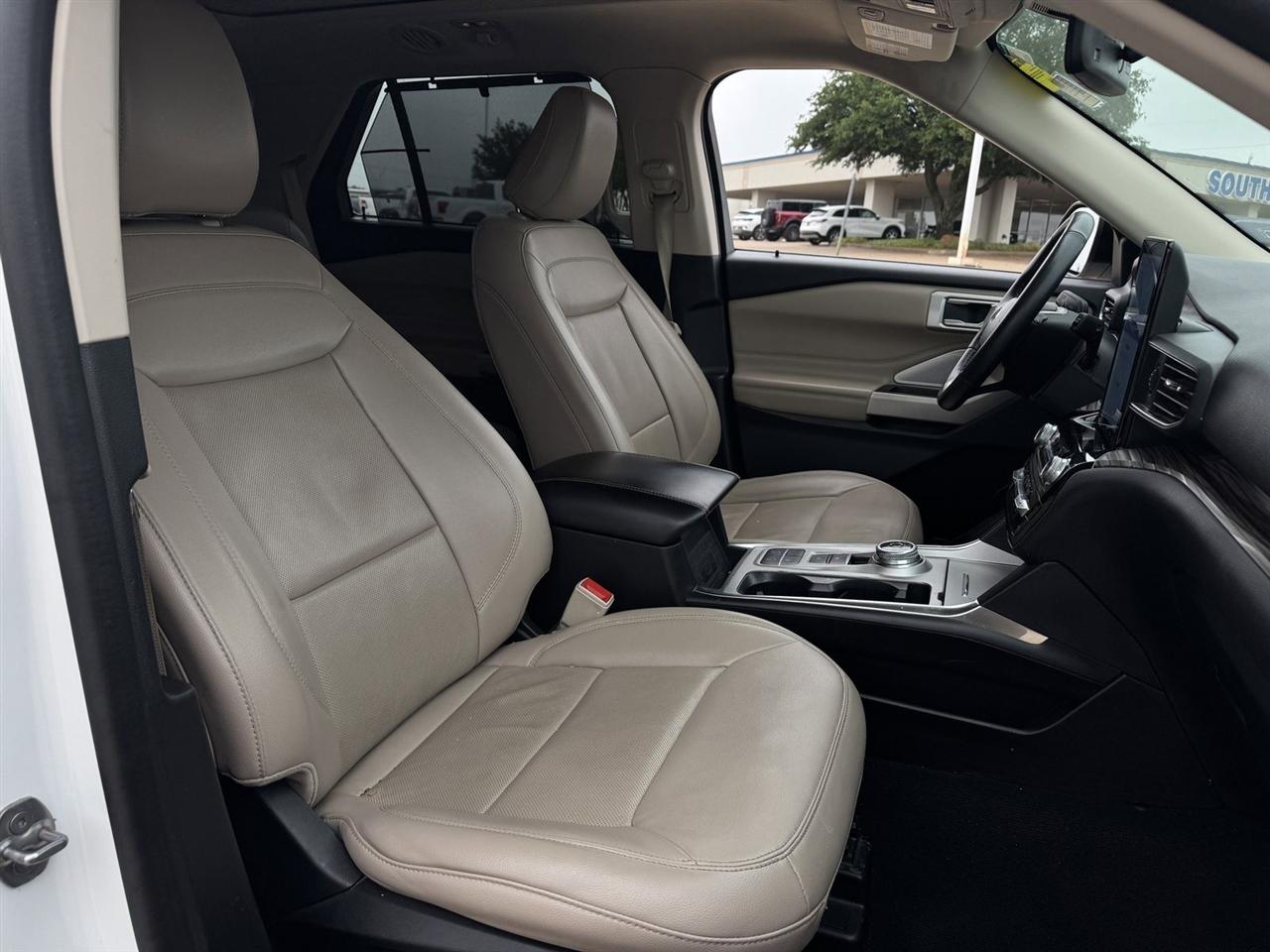 Ford Explorer Limited RWD 2022