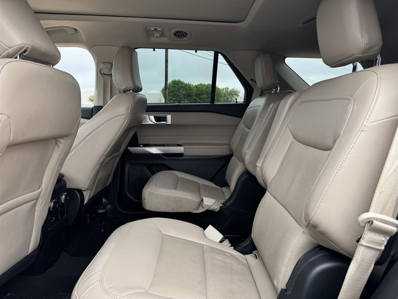 Ford Explorer Limited RWD 2022