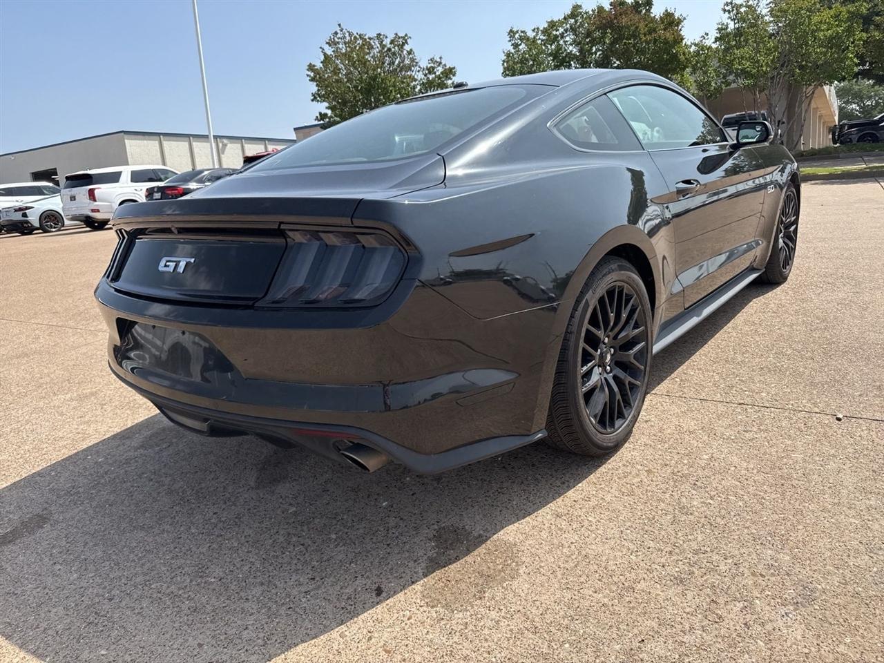 Ford Mustang 2dr Fastback GT 2015