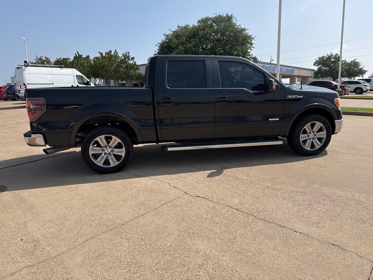 Ford F-150 2WD SuperCrew 145" King Ranch 2014