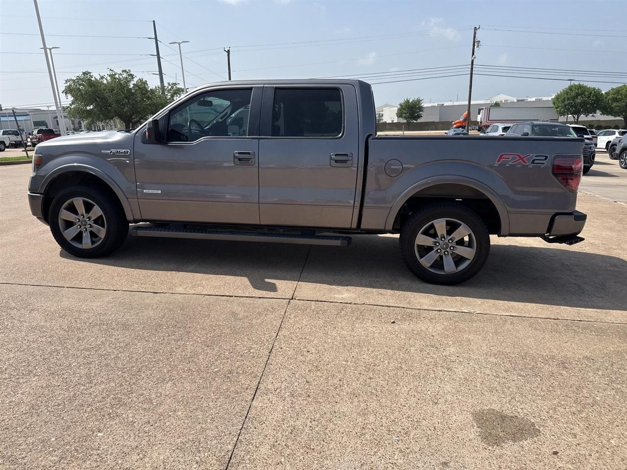 Ford F-150 2WD SuperCrew 145" King Ranch 2014