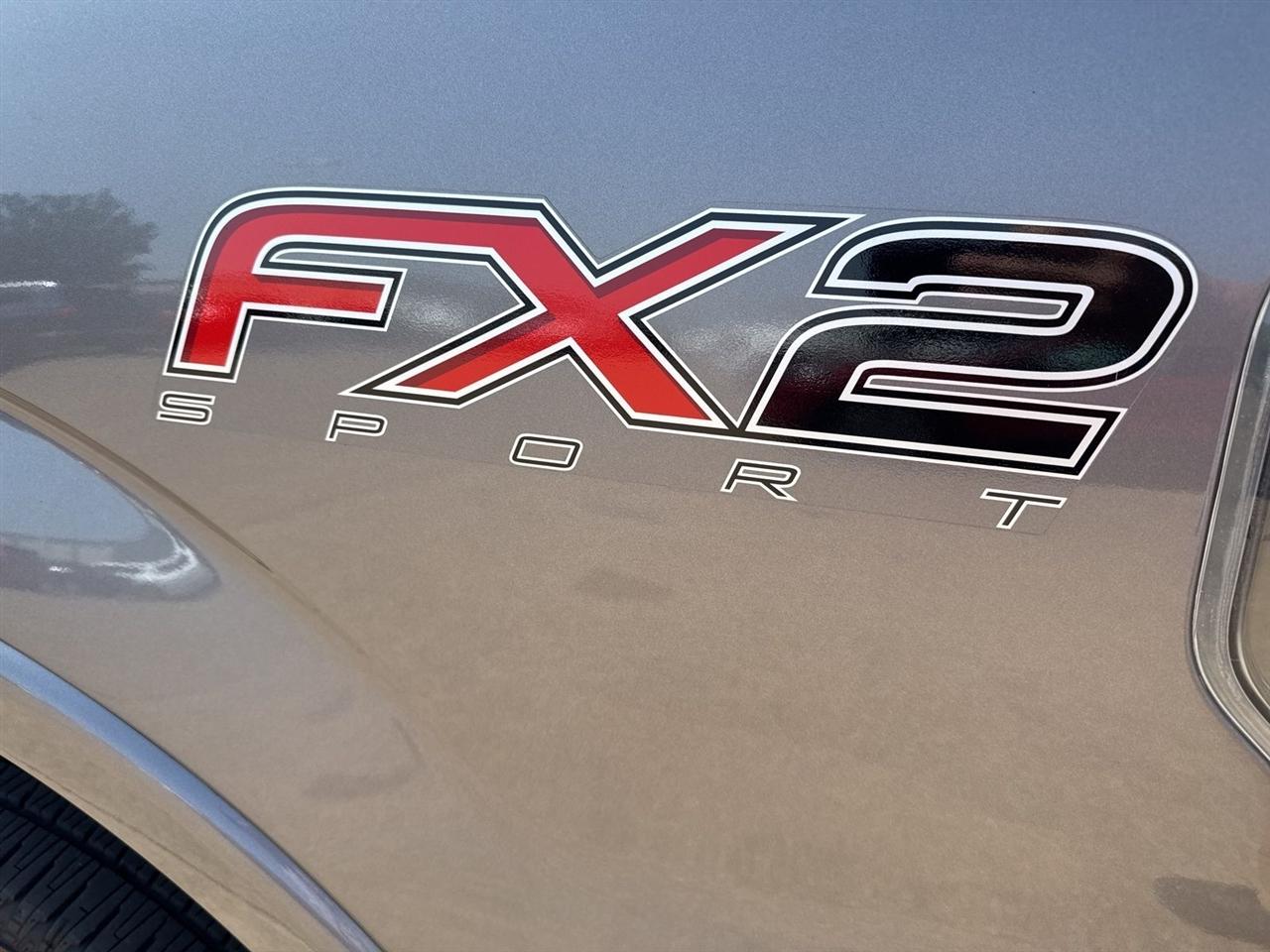 Ford F-150 2WD SuperCrew 145" King Ranch 2014