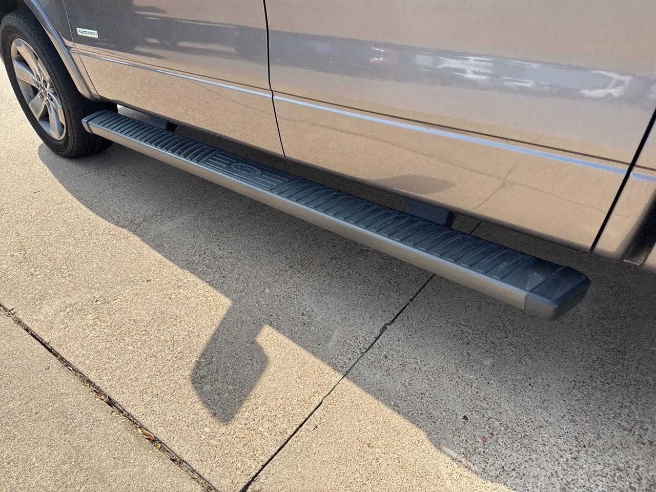 Ford F-150 2WD SuperCrew 145" King Ranch 2014