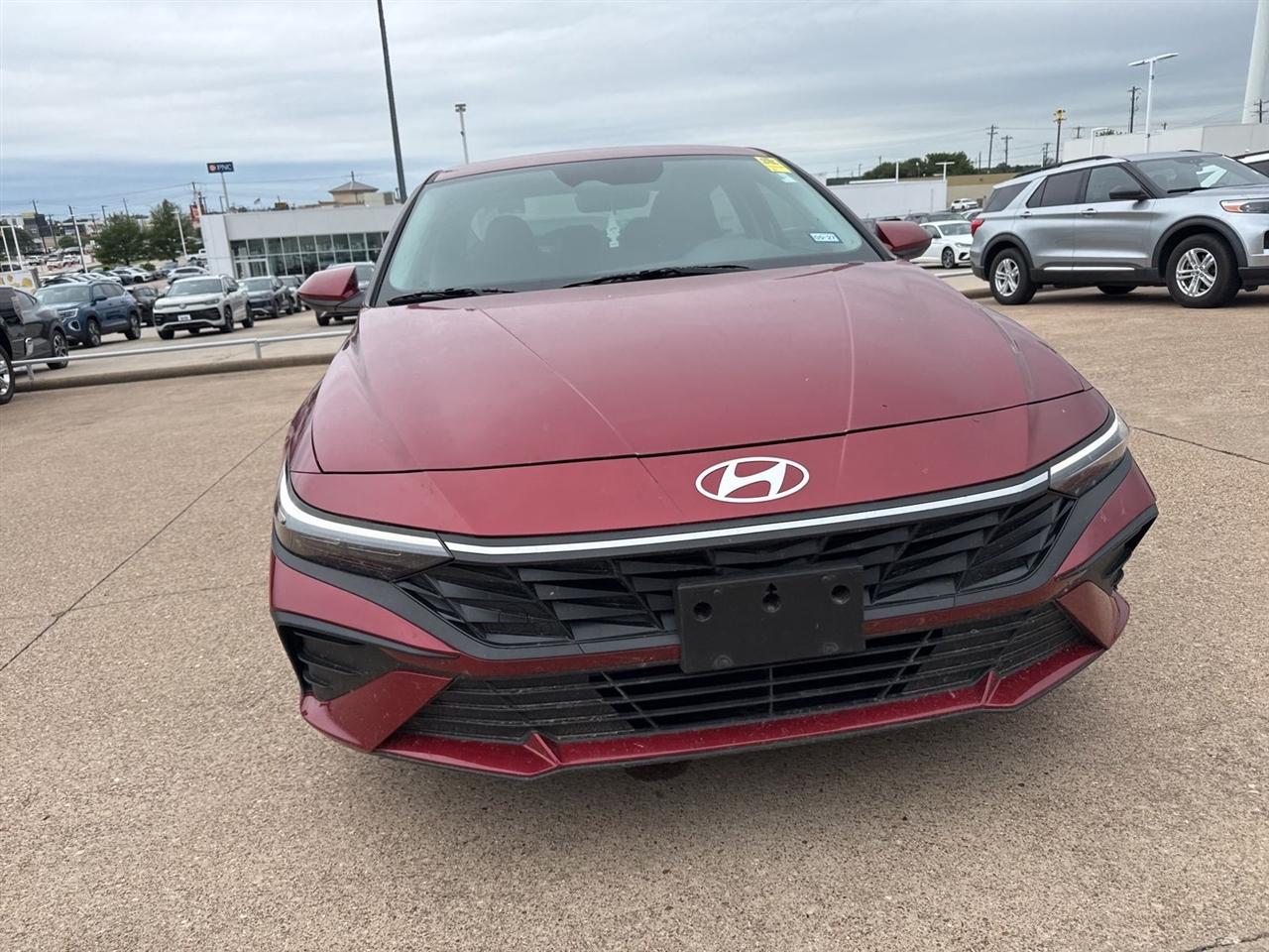 Hyundai Elantra SE IVT 2025