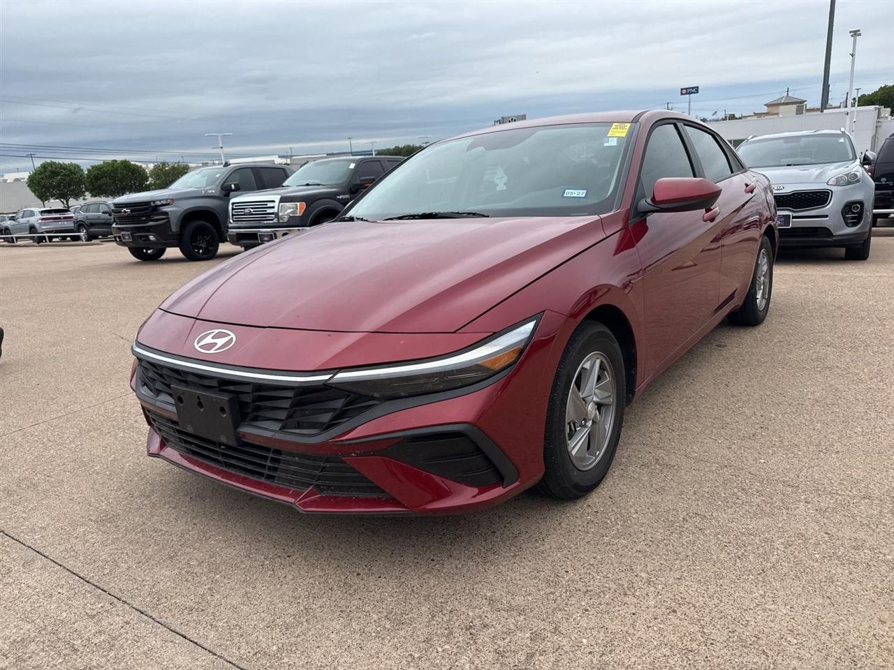 Hyundai Elantra SE IVT 2025