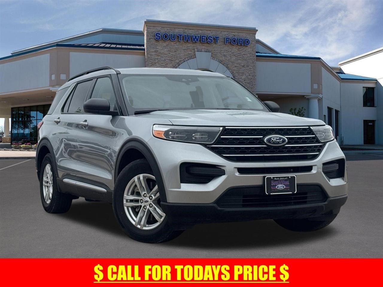 Ford Explorer XLT RWD 2023
