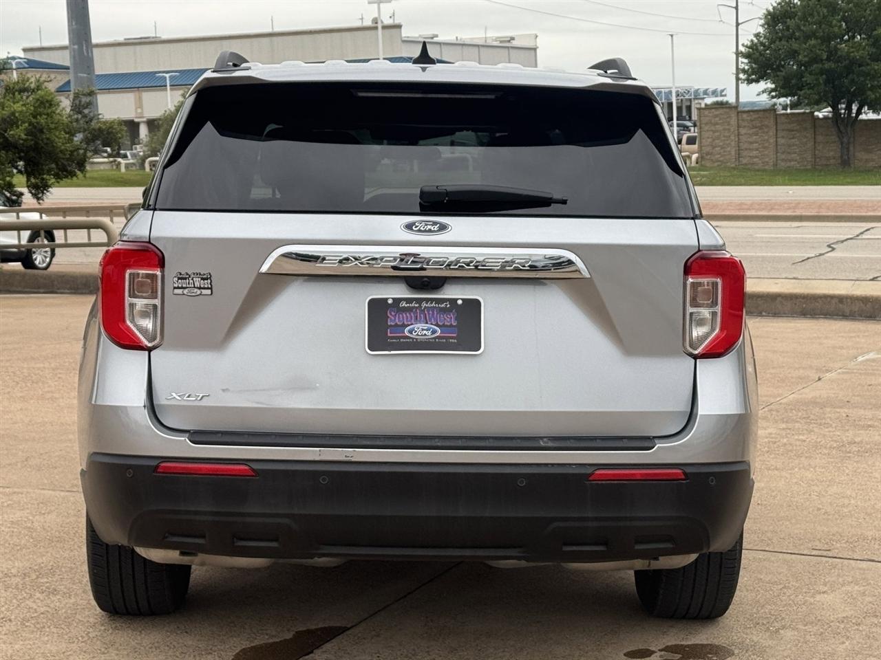 Ford Explorer XLT RWD 2023