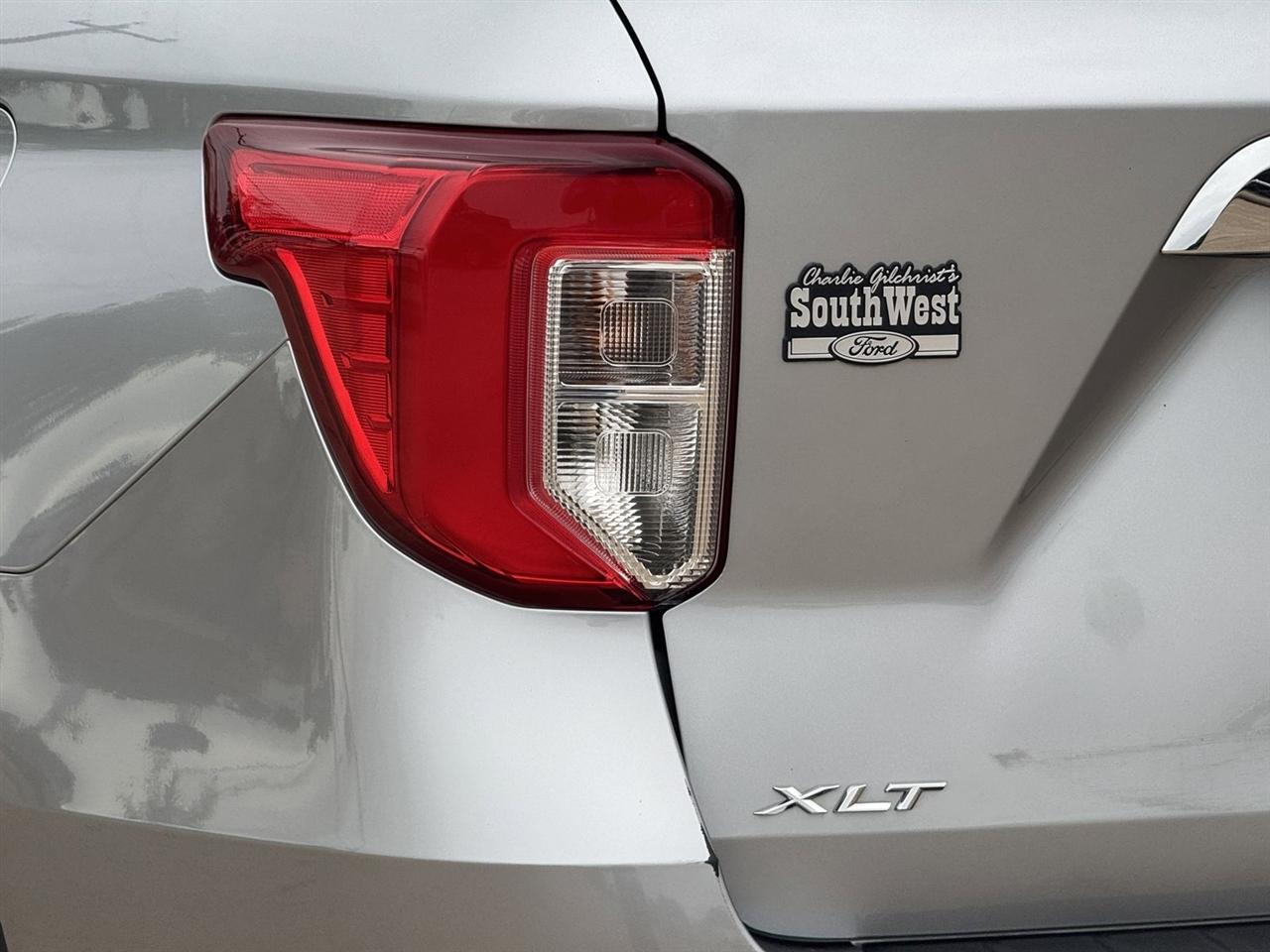 Ford Explorer XLT RWD 2023