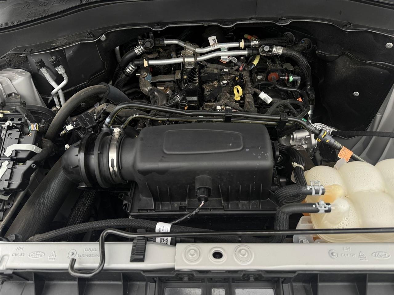 Ford Explorer XLT RWD 2023