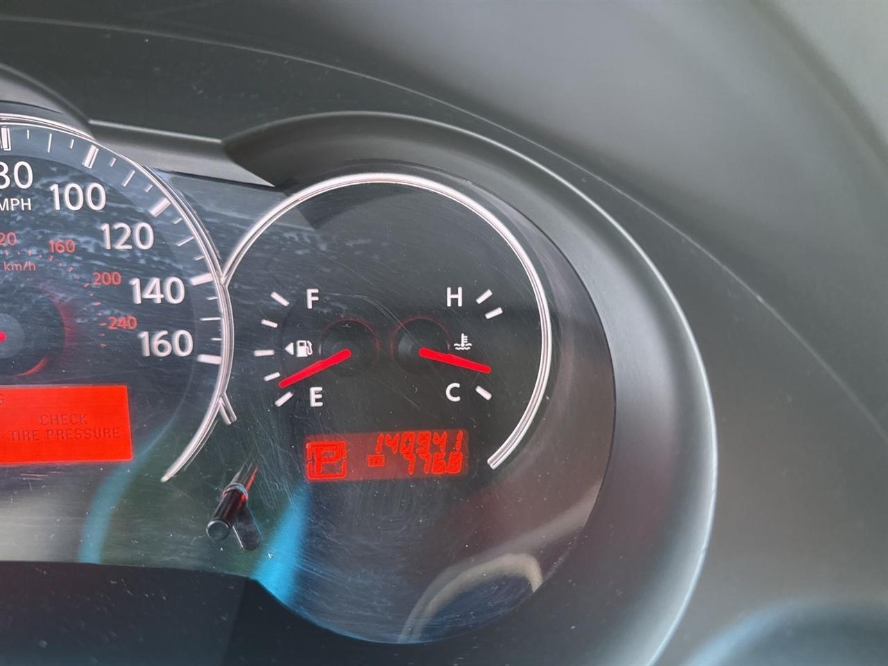 Nissan Altima 4dr Sdn V6 CVT 3.5 SR 2012