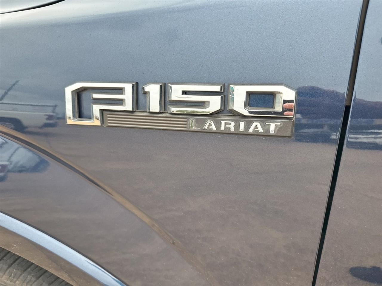 Ford F-150 2WD SuperCrew 157" Lariat 2015