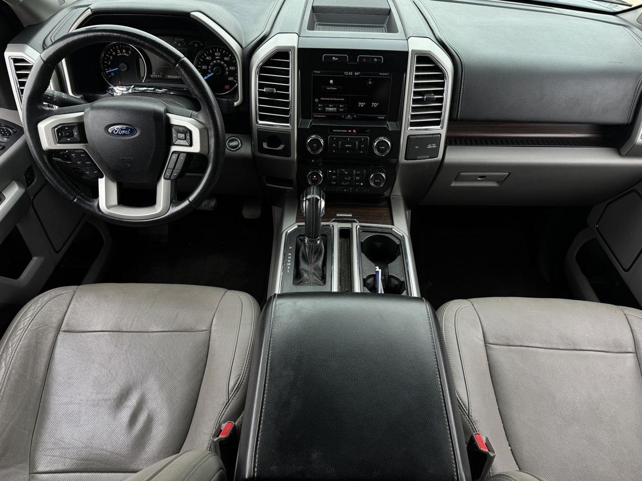 Ford F-150 2WD SuperCrew 157" Lariat 2015