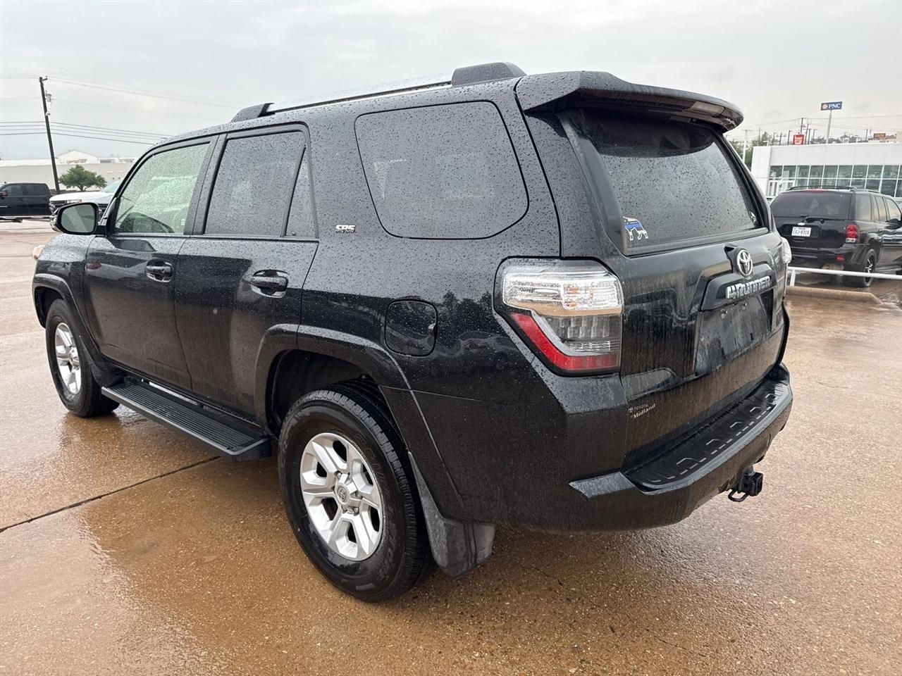 Toyota 4Runner Limited Nightshade 2WD (Natl) 2019