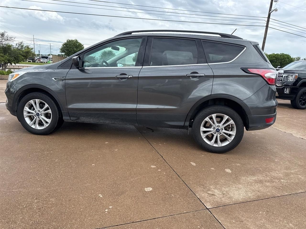Ford Escape SE FWD 2018