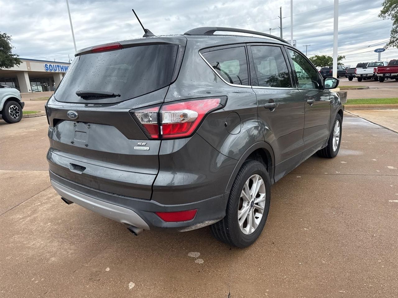 Ford Escape SE FWD 2018
