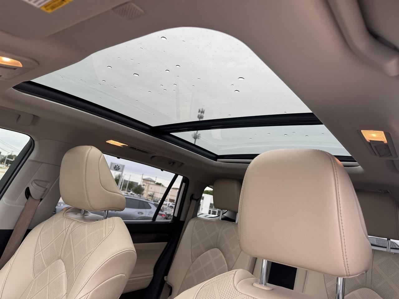 Toyota Highlander Platinum AWD (Natl) 2021