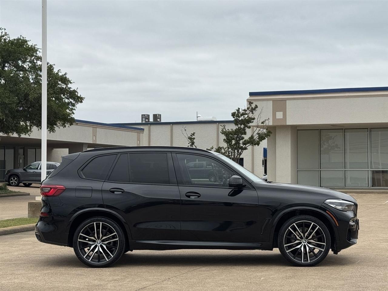 BMW X5 xDrive40i Sports Activity Vehicle 2020