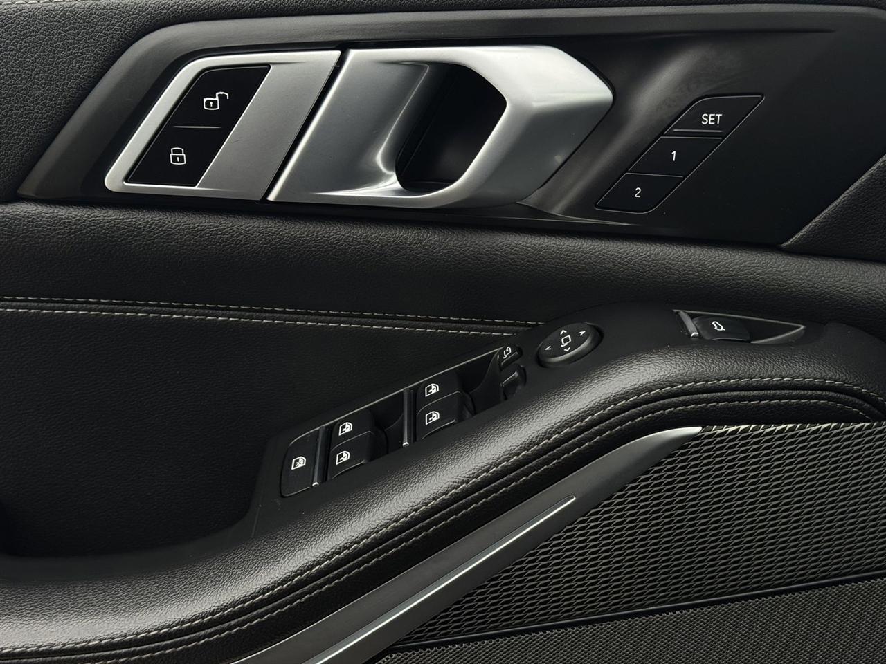 BMW X5 xDrive40i Sports Activity Vehicle 2020