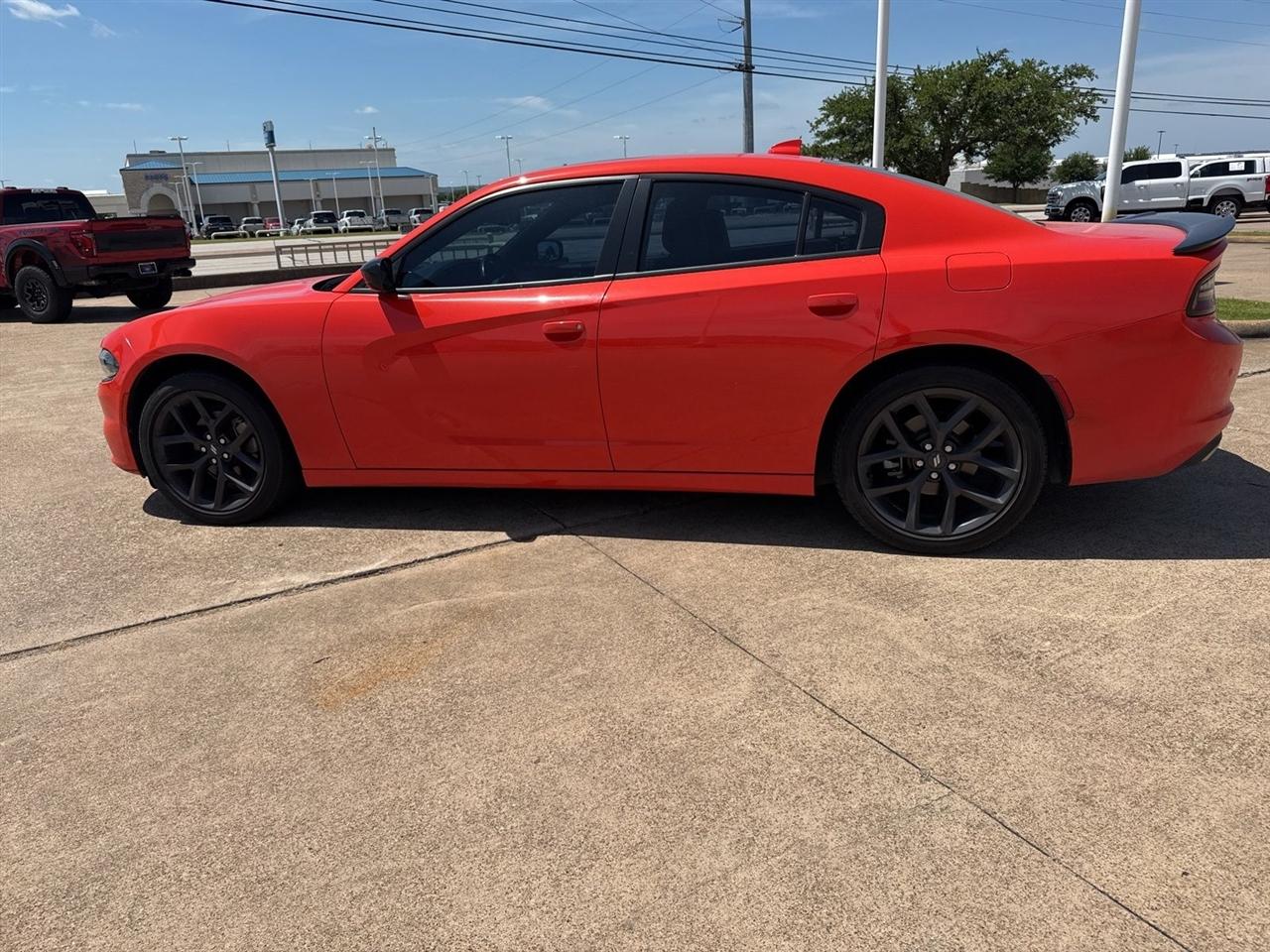 Dodge Charger SXT RWD 2021