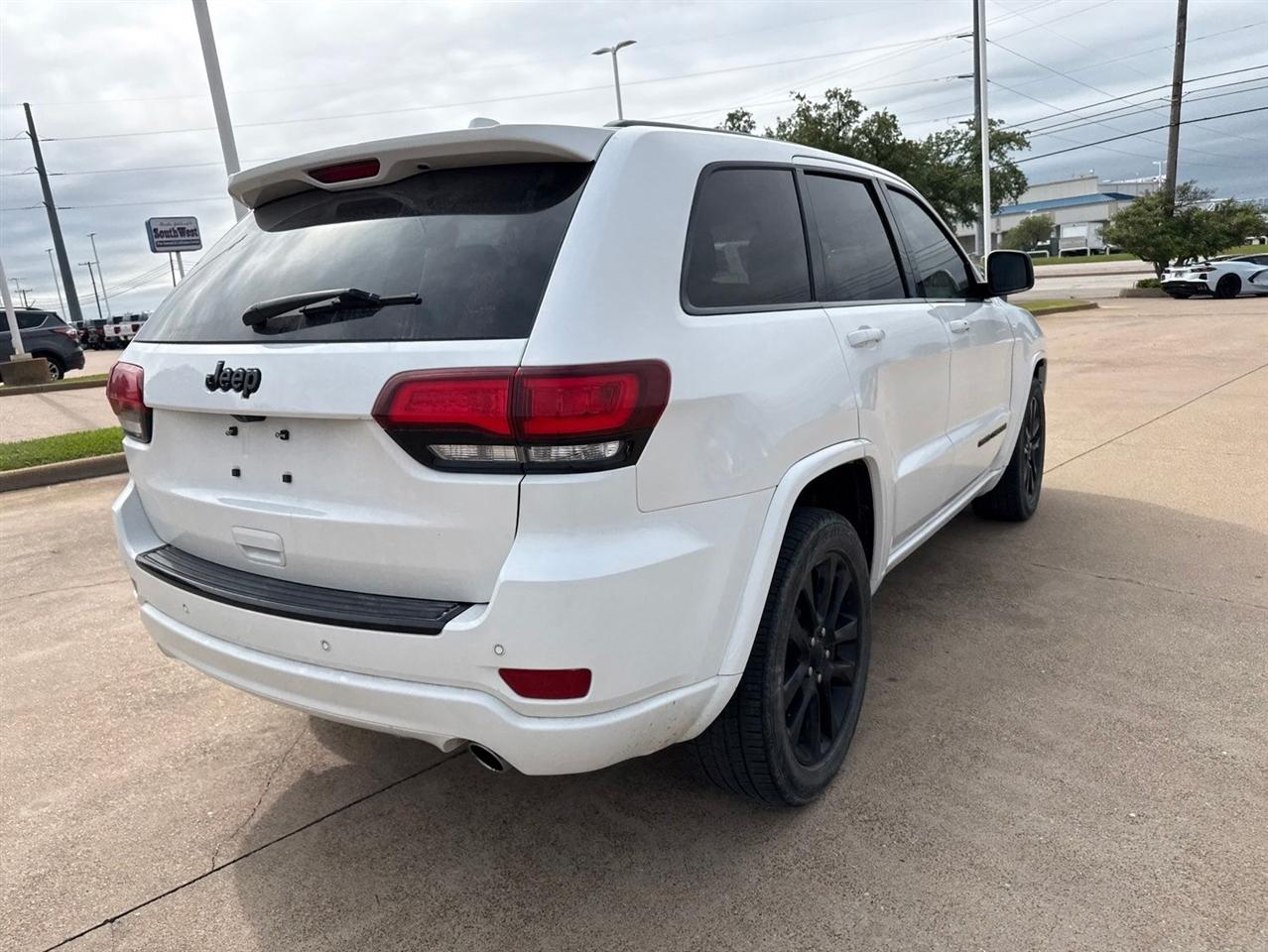 Jeep Grand Cherokee Altitude 4x2 *Ltd Avail* 2018