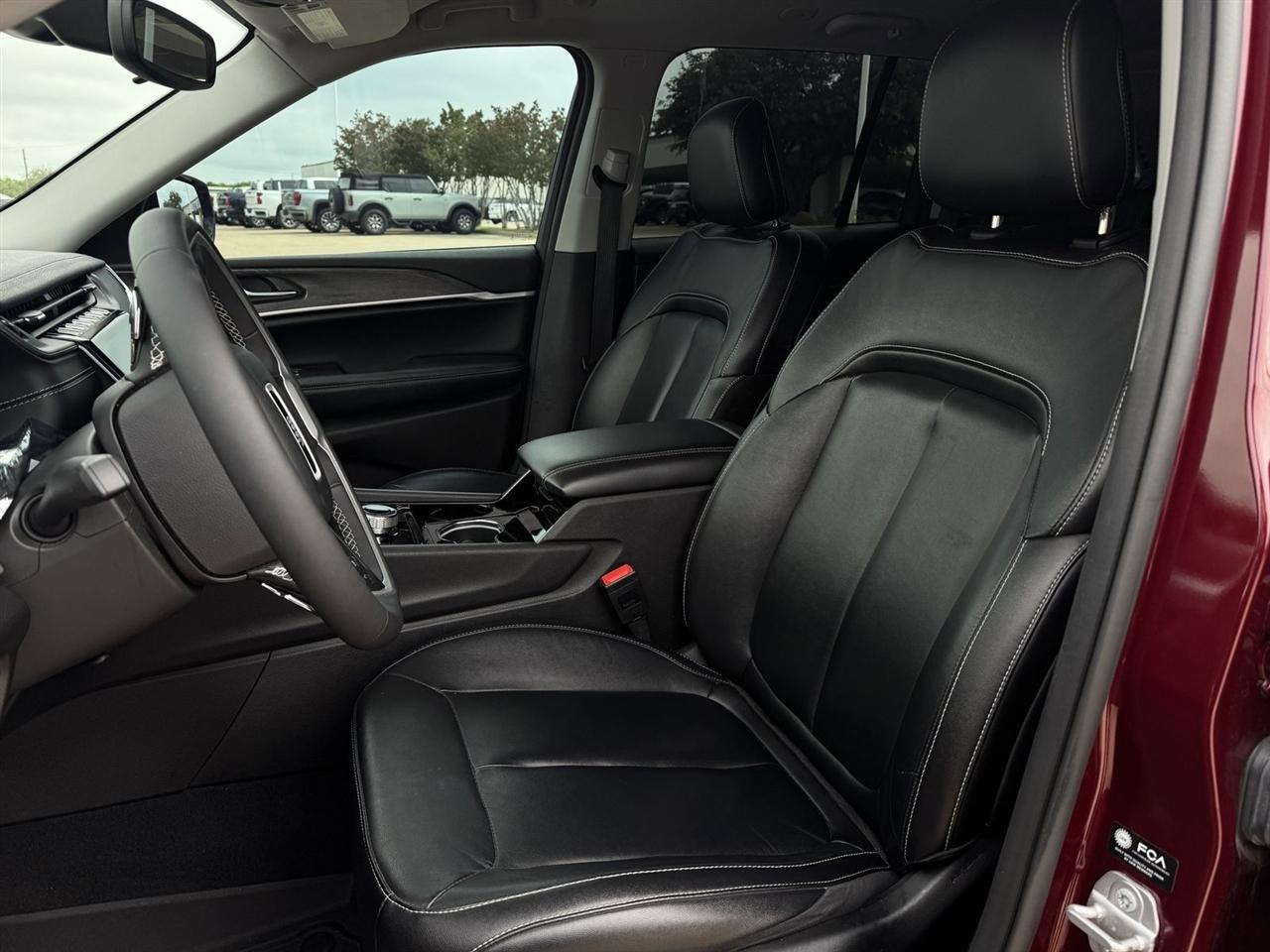 Jeep Grand Cherokee Limited 4x4 2023