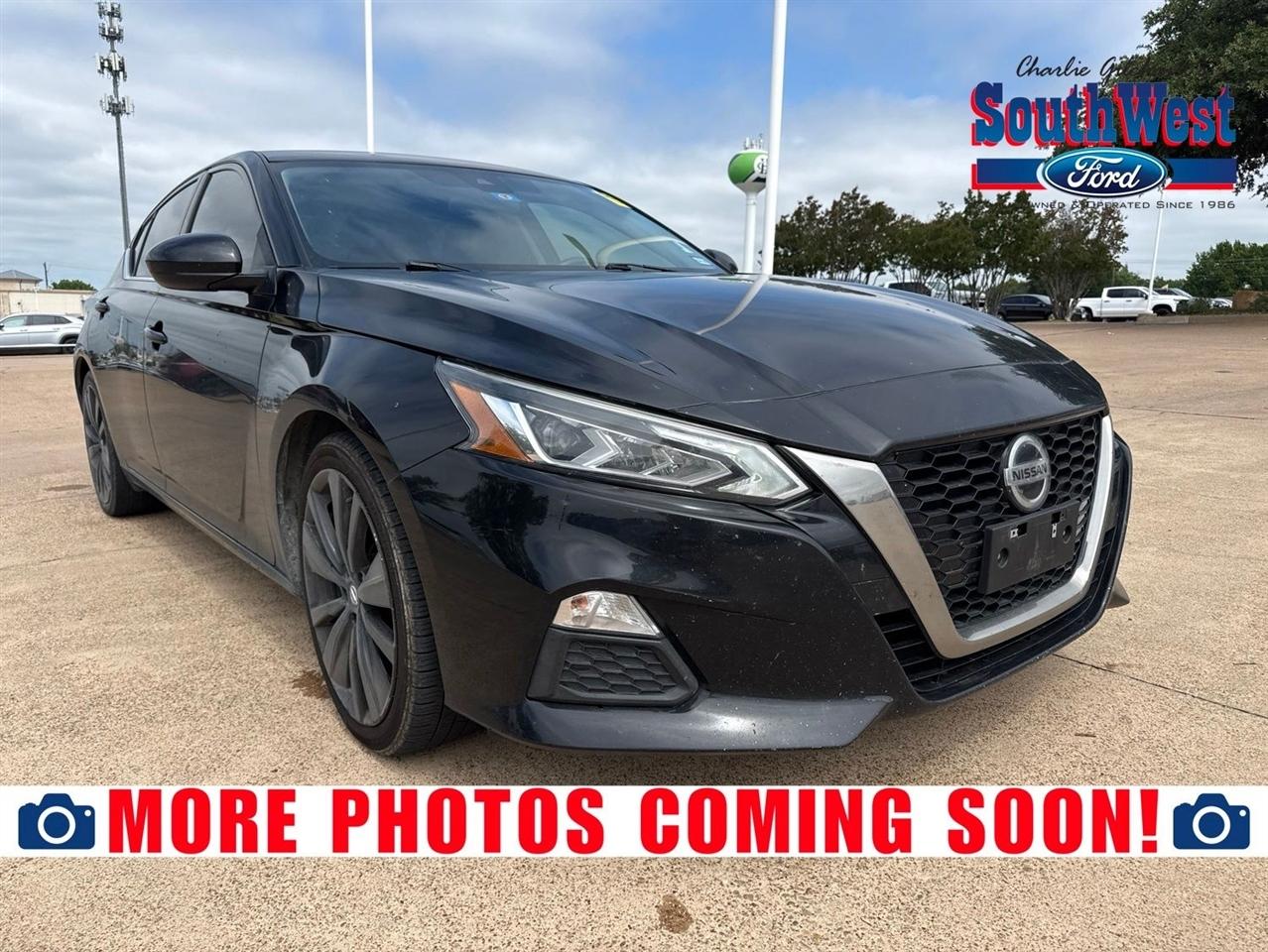2020 Nissan Altima 2.5 SR Sedan