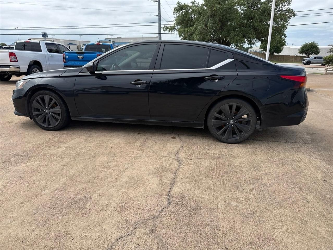 Nissan Altima 2.5 SR Sedan 2020