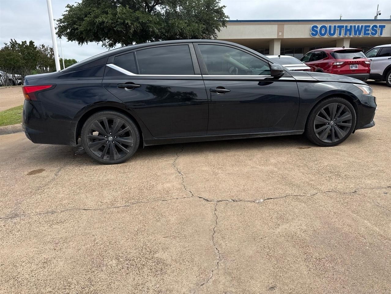 Nissan Altima 2.5 SR Sedan 2020